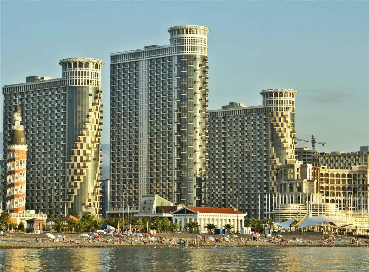 Apartamenty na beregu morya v Batumi Orbi Sea Towers
