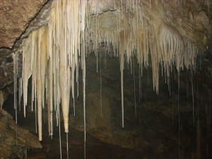 Пещера Мчишта – карстовый источник Кавказа