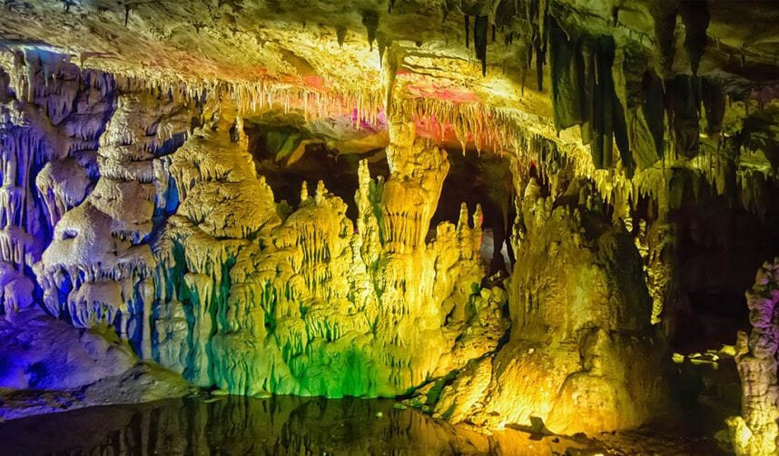 Сатаплия – пещера сказочной красоты