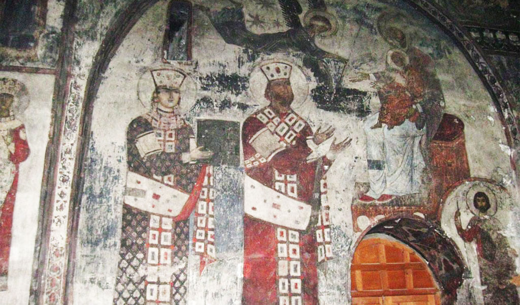 Вардзия - пещерный город и монастырь в Грузии