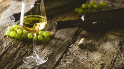 Гурджаани - белое сухое марочное вино