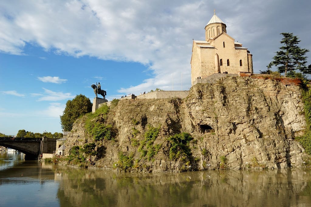 Храм метехи тбилиси фото