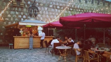 Wall - новый бар в Тбилиси