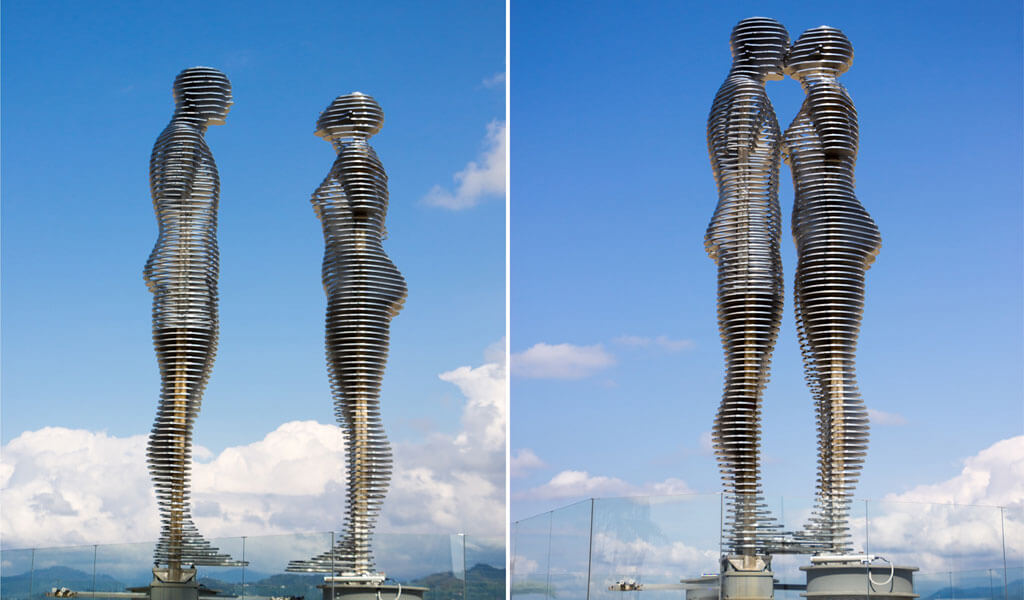 "Али и Нино" - удивительная скульптурная композиция в Батуми