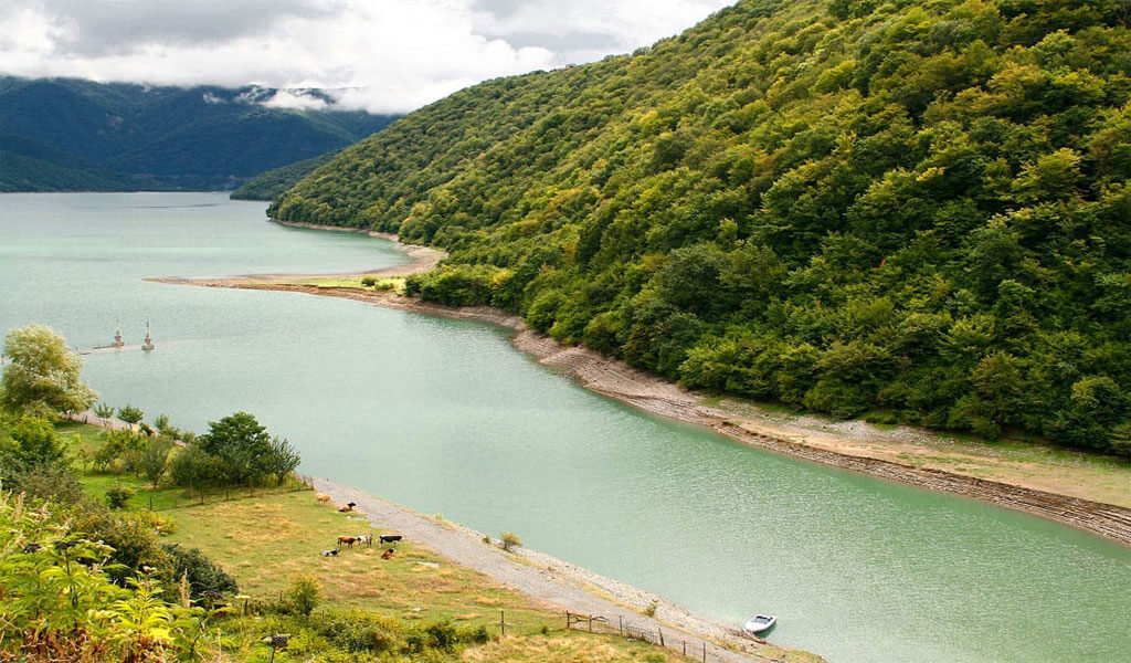 Где купаться летом в Тбилиси и окрестностях