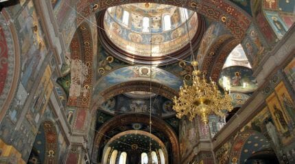 Новоафонский монастырь – возродившийся православный храм