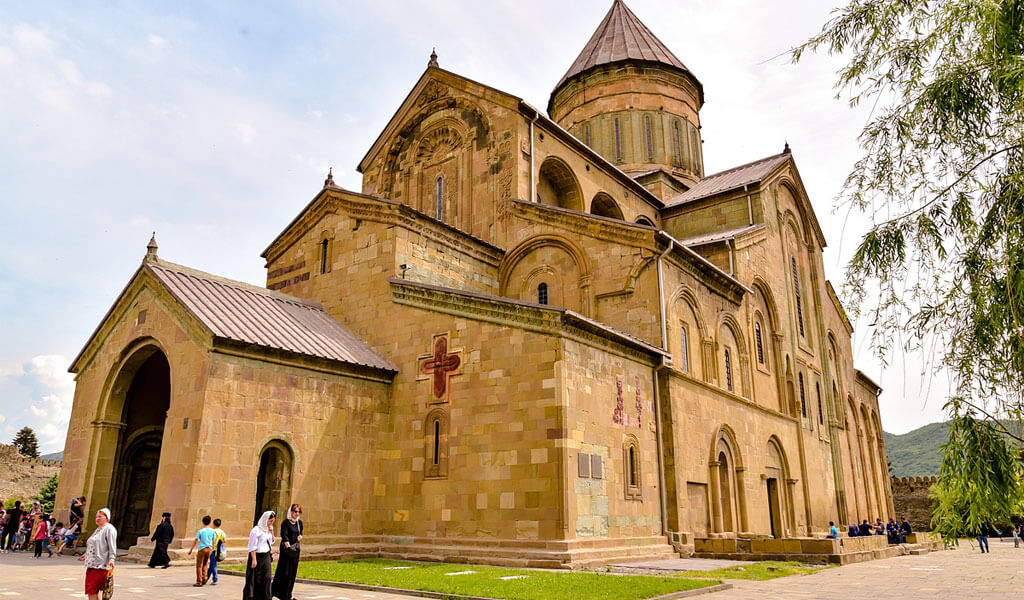 Монастырь святого креста грузия