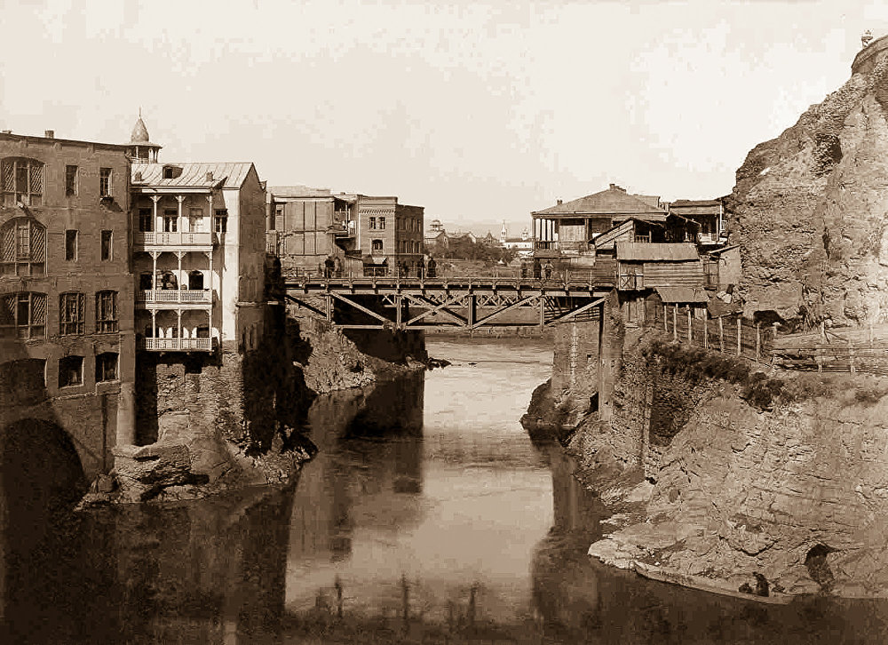 Тбилисские мосты: между прошлым и будущим